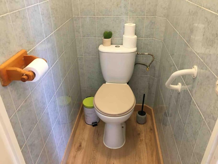 Appartement 55M2 En Beaujolais & Enedis A 15 Min Saint-Germain-Nuelles Exterior photo